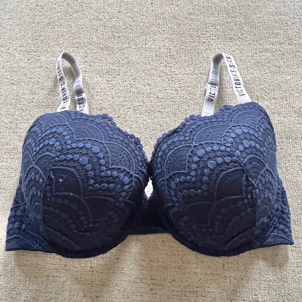 Victorias Secret T-Shirt Push-Up Full Coverage Lace Bra Navy Blue 36DD Logo